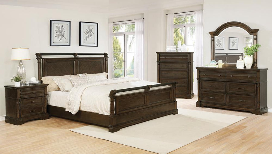 Traditional Heirloom Brown Five-Piece Queen Bedroom Set