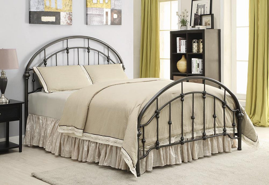 Maywood Transitional Black Metal Eastern King Bed