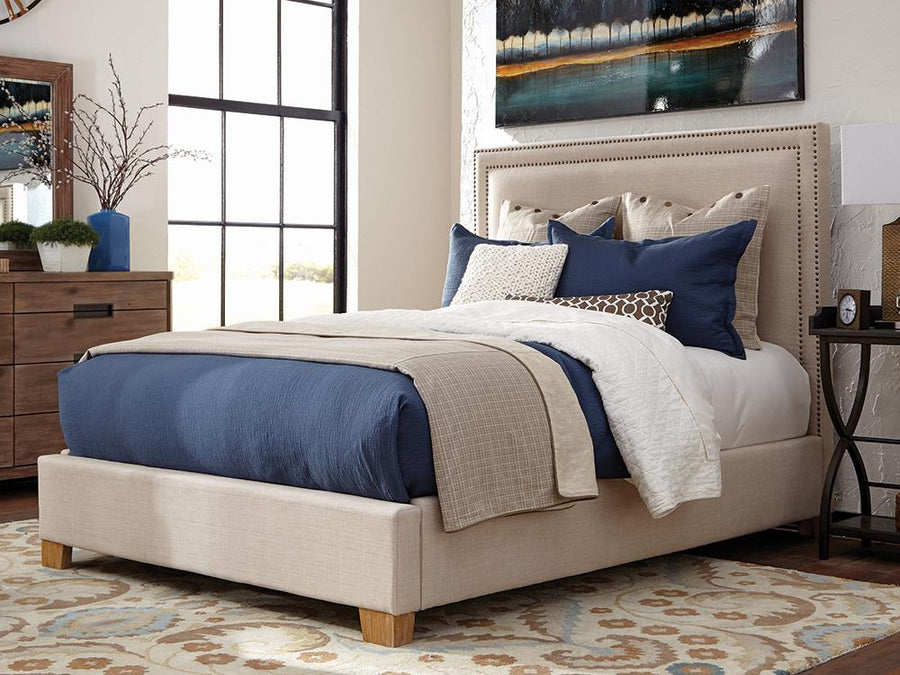 Madeleine California King Bed