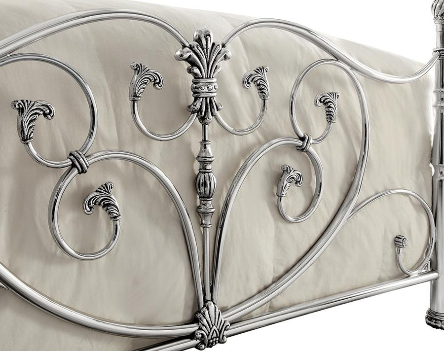 Evita Silver Metal Scrollwork Queen Bed