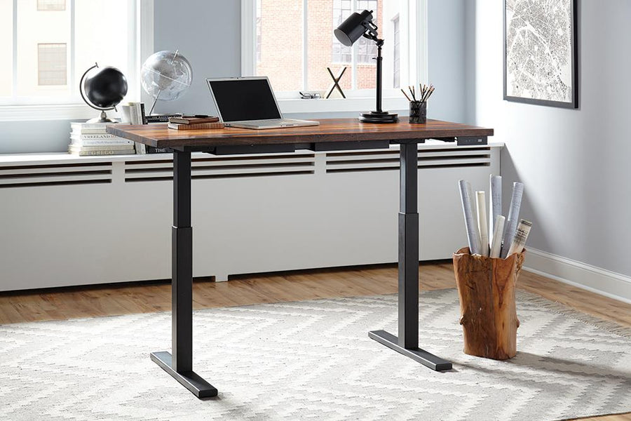 Gaines Adjustable Desk